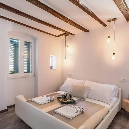 Appartamento Where Modern Meets History Lux Guest Oldtown *